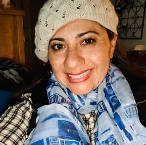 Meet your Posher, Dalila